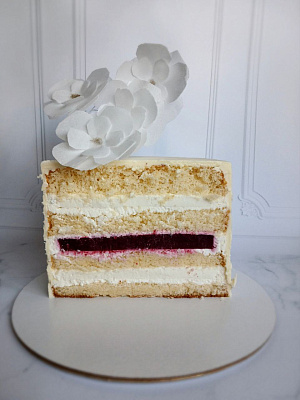 Торт "Малина-Мята" (цена за 1 кг)