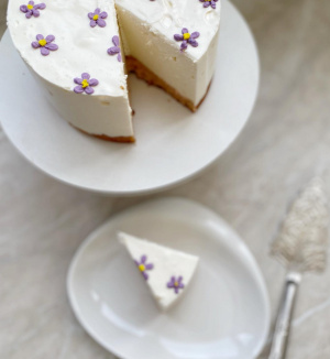 Торт-суфле Птичье Молоко, цена за кг.