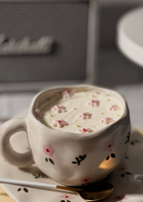 Тортик в чашке, цена за кг.